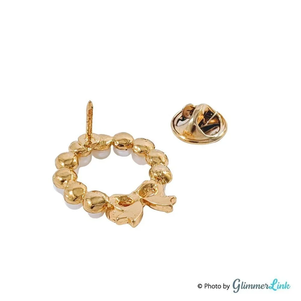 Vintage 1990s Avon Pearlesque Faux Pearls Bow Gold Tone Wreath Pin